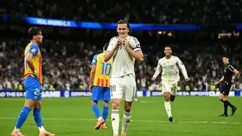 格林与奥利尼克双双六犯离场，前后脚！